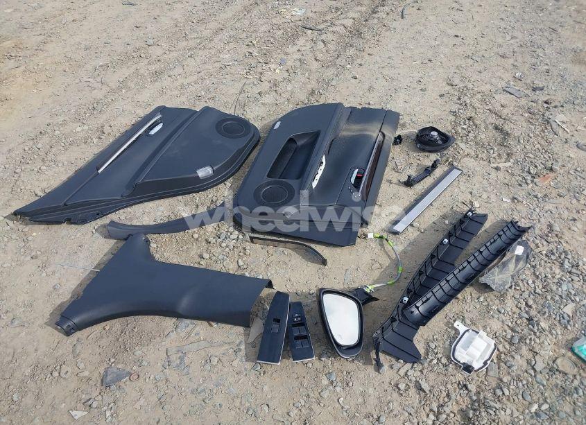 Photo 12 of 2018 Lexus Es 350 (VIN 58ABK1GGXJU108748)