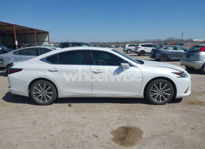 Photo 13 of 2019 Lexus Es 350 (VIN 58ABZ1B10KU004138)
