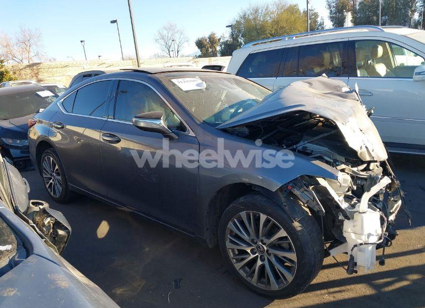 Photo 12 of 2019 Lexus Es 350 (VIN 58ABZ1B10KU027841)