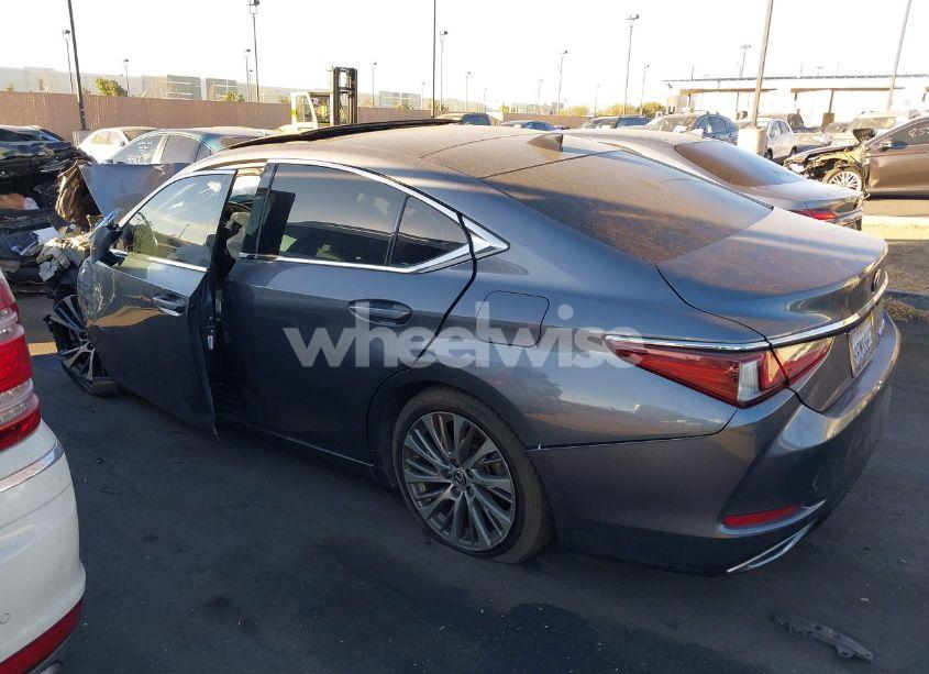 Photo 13 of 2019 Lexus Es 350 (VIN 58ABZ1B10KU027841)