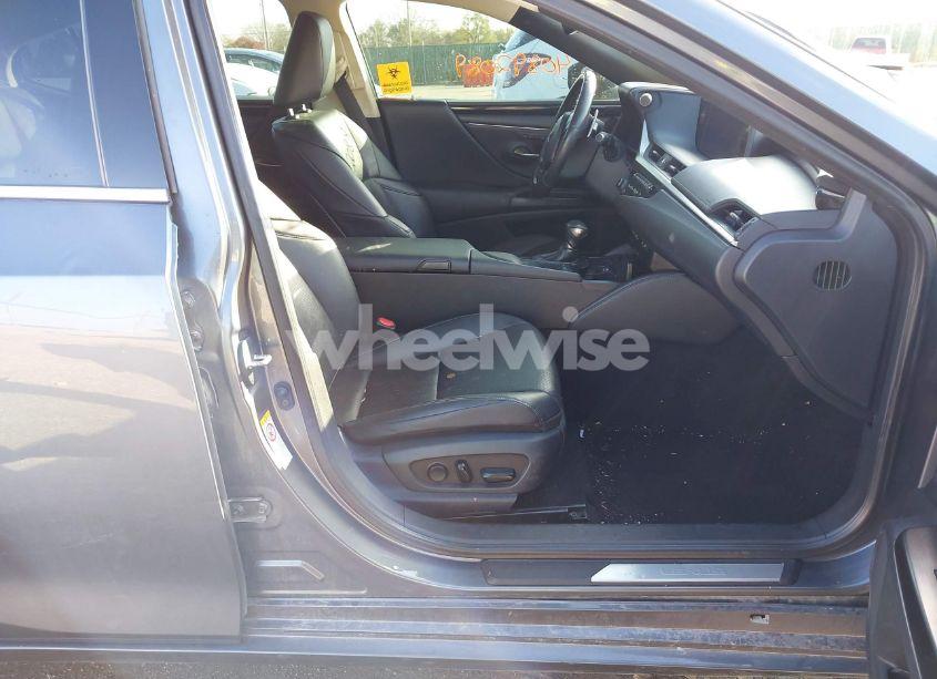 Photo 5 of 2019 Lexus Es 350 (VIN 58ABZ1B11KU002060)