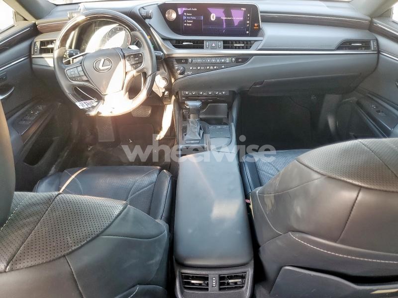 Photo 4 of 2019 LEXUS ES 350 (VIN 58ABZ1B13KU018857)