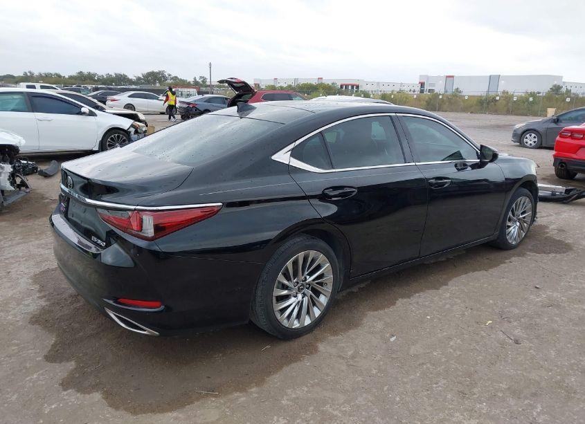 Photo 4 of 2019 Lexus Es 350 ULTRA LUXURY (VIN 58ABZ1B14KU049700)