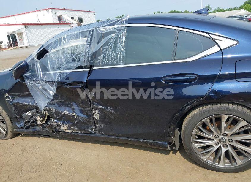 Photo 14 of 2019 Lexus Es 350 (VIN 58ABZ1B15KU015331)