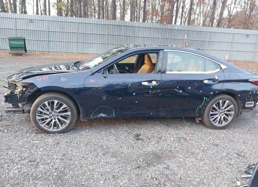 Photo 15 of 2019 Lexus Es 350 (VIN 58ABZ1B16KU010932)