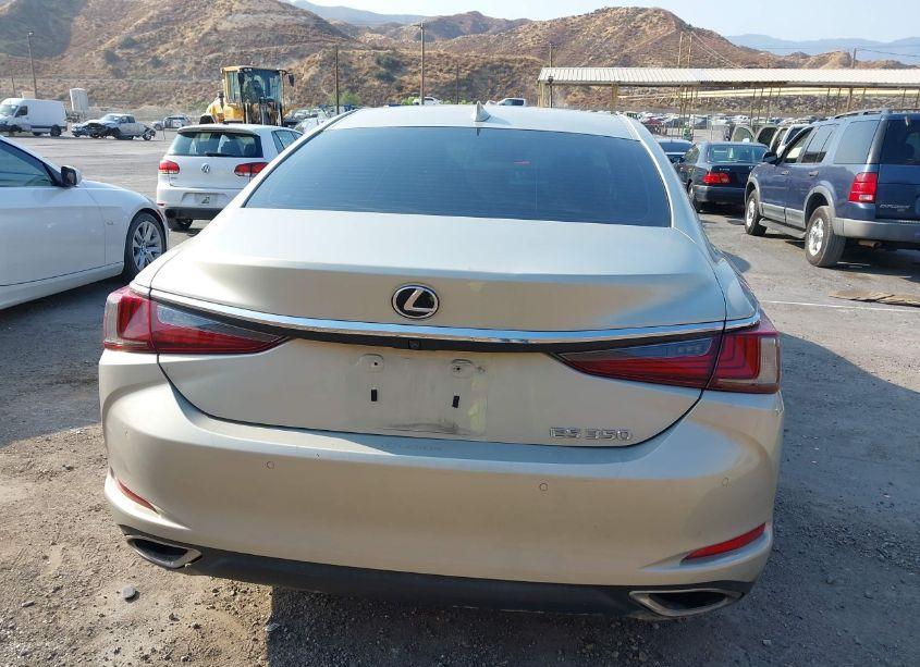 Photo 16 of 2019 Lexus Es 350 (VIN 58ABZ1B16KU030839)