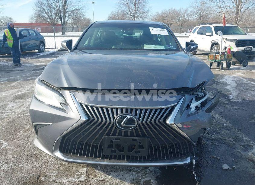 Photo 12 of 2019 Lexus Es 350 (VIN 58ABZ1B16KU038200)
