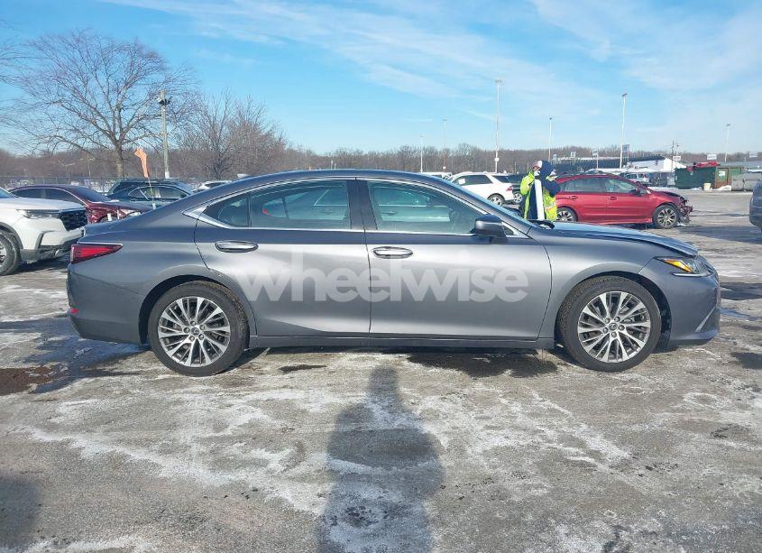 Photo 13 of 2019 Lexus Es 350 (VIN 58ABZ1B16KU038200)