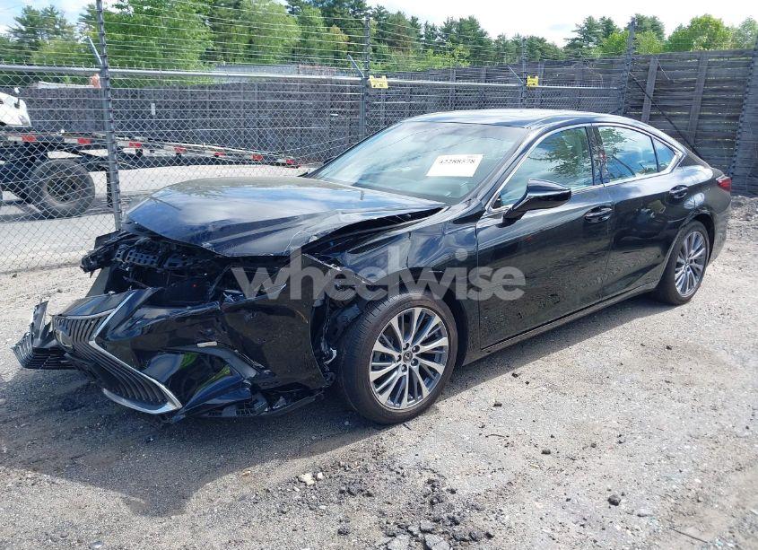 Photo 2 of 2019 Lexus Es 350 (VIN 58ABZ1B16KU042893)
