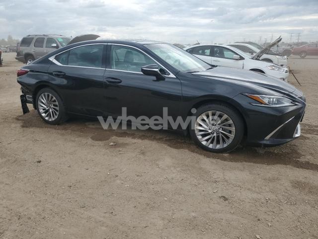 Photo 4 of 2019 LEXUS ES 350 (VIN 58ABZ1B16KU046216)
