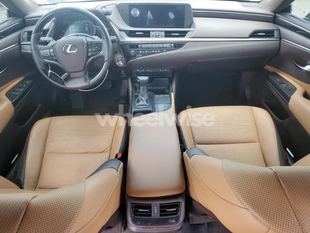 Photo 10 of 2019 LEXUS ES 350 (VIN 58ABZ1B16KU046278)
