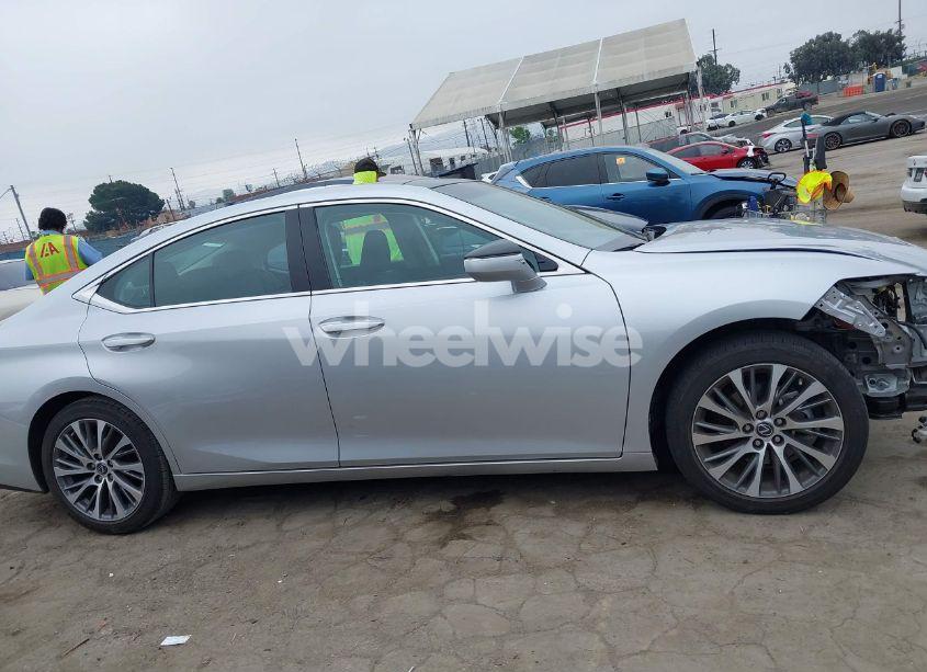 Photo 14 of 2019 Lexus Es 350 (VIN 58ABZ1B16KU046927)