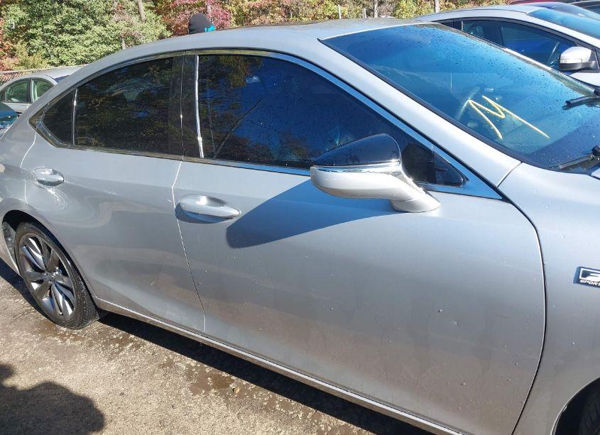 Photo 13 of 2019 Lexus Es 350 F SPORT (VIN 58ABZ1B18KU002587)