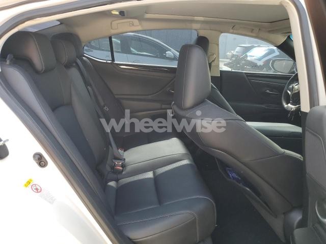 Photo 11 of 2019 LEXUS ES 350 (VIN 58ABZ1B18KU028591)