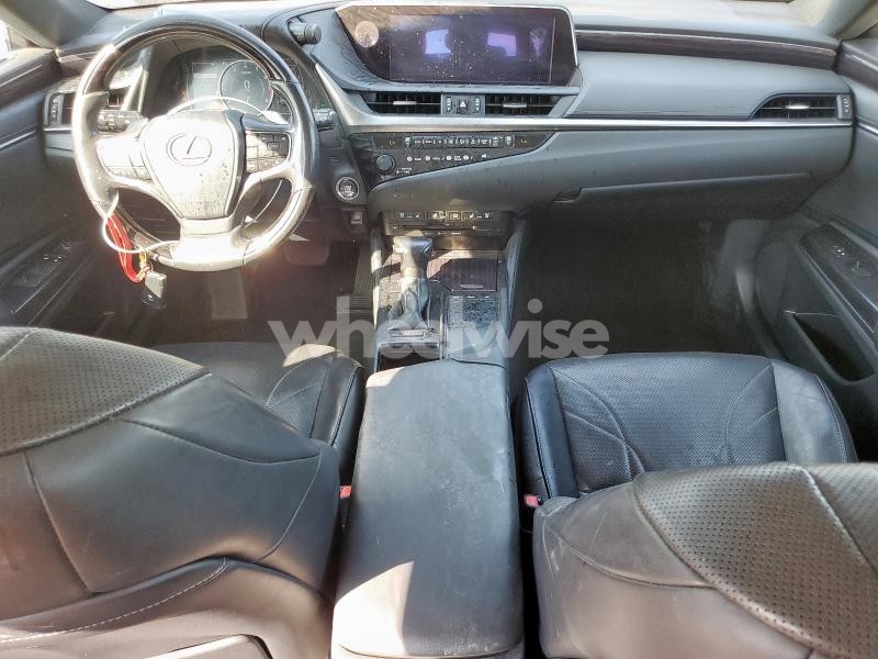 Photo 11 of 2019 LEXUS ES 350 (VIN 58ABZ1B18KU036707)
