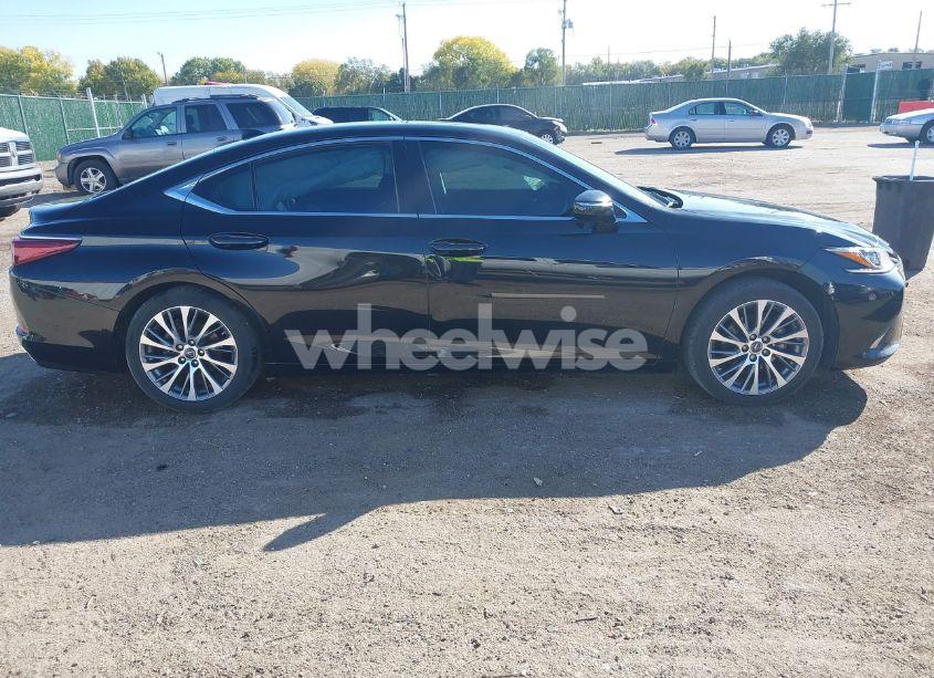 Photo 13 of 2019 Lexus Es 350 (VIN 58ABZ1B18KU045052)