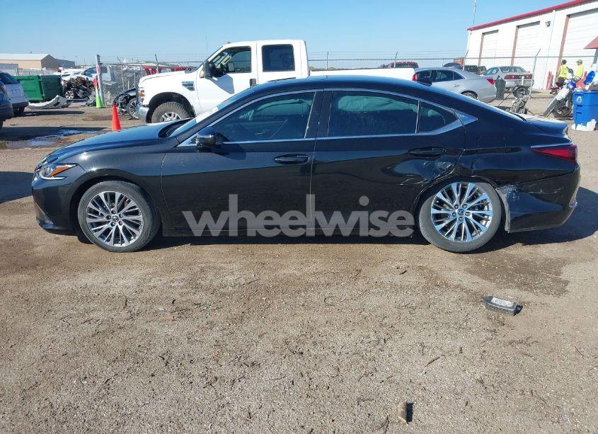 Photo 14 of 2019 Lexus Es 350 (VIN 58ABZ1B18KU045052)