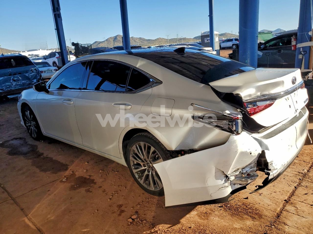 Photo 2 of 2019 LEXUS ES 350 (VIN 58ABZ1B19KU003375)