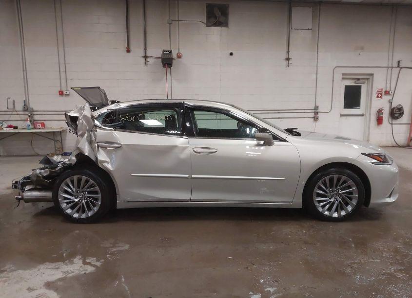 Photo 13 of 2019 Lexus Es 350 ULTRA LUXURY (VIN 58ABZ1B19KU006308)