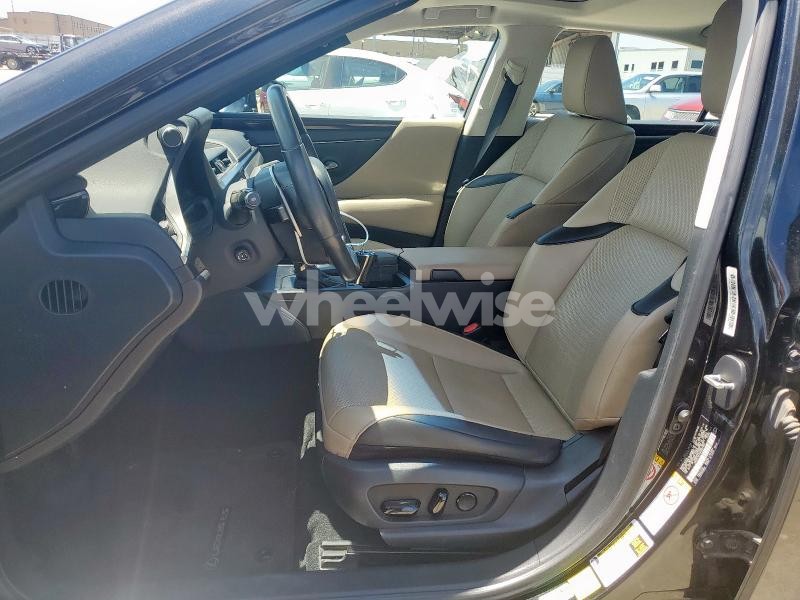 Photo 7 of 2019 LEXUS ES 350 (VIN 58ABZ1B1XKU007354)