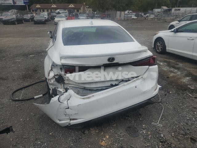 Photo 3 of 2019 LEXUS ES 350 (VIN 58ABZ1B1XKU010822)