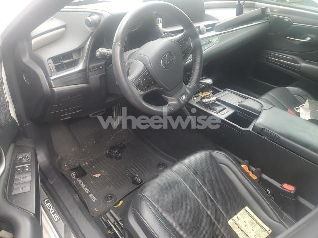 Photo 4 of 2019 LEXUS ES 350 (VIN 58ABZ1B1XKU010822)