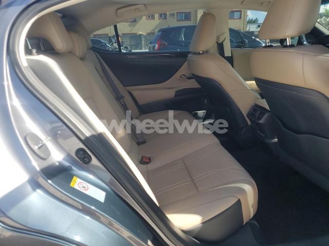 Photo 2 of 2019 LEXUS ES 350 (VIN 58ABZ1B1XKU029001)