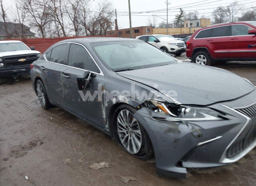 Photo 18 of 2019 Lexus Es 350 (VIN 58ABZ1B1XKU049104)