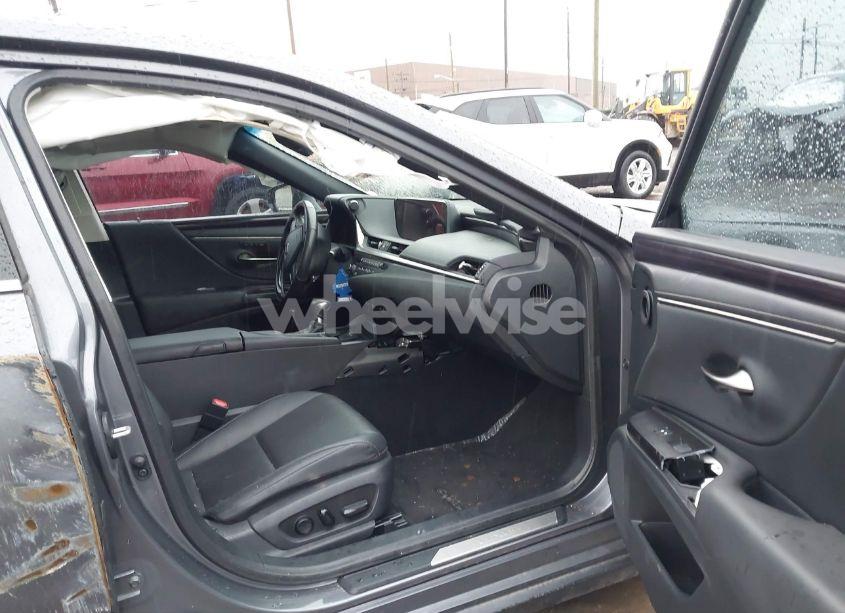 Photo 5 of 2019 Lexus Es 350 (VIN 58ABZ1B1XKU049104)