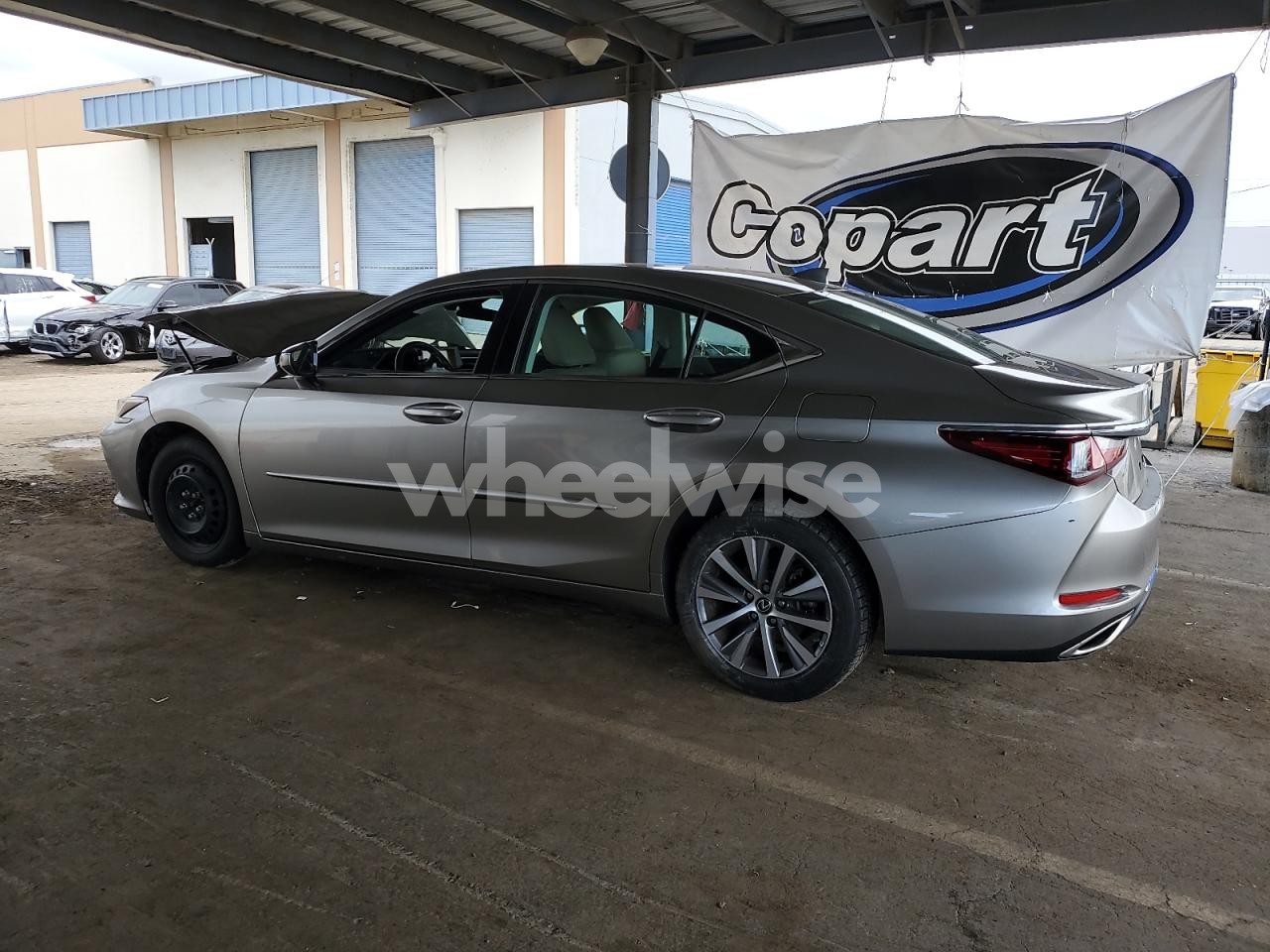 Photo 2 of 2021 LEXUS ES 350 BASE (VIN 58ACZ1B15MU103190)