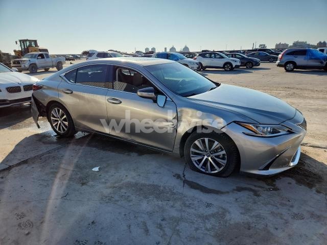 Photo 4 of 2020 LEXUS ES 350 BASE (VIN 58ACZ1B18LU063055)