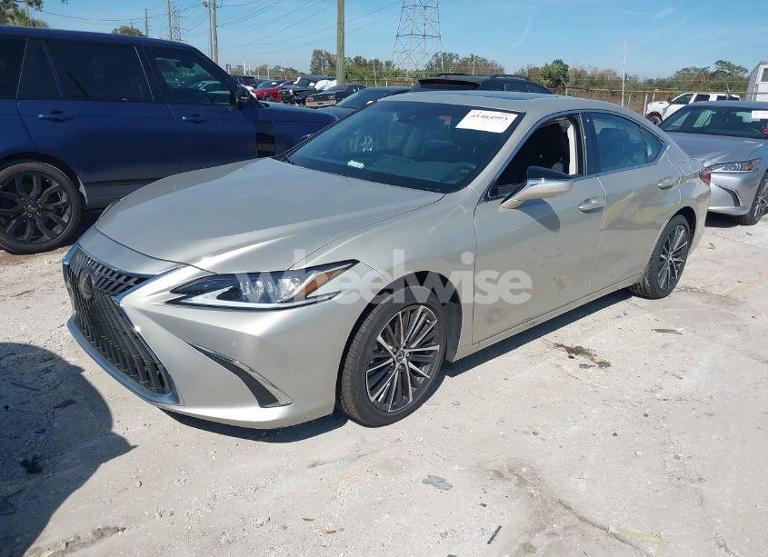 Photo 2 of 2024 Lexus Es 250 (VIN 58AD11D11RU013583)