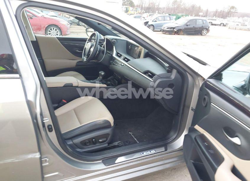 Photo 5 of 2020 Lexus Es 300H (VIN 58AD21B11LU005264)