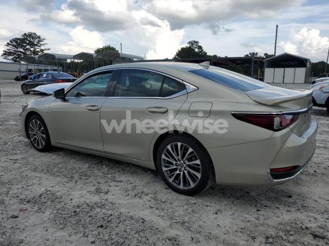Photo 11 of 2020 LEXUS ES 300H (VIN 58AD21B12LU008691)