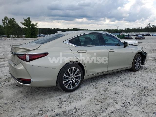 Photo 2 of 2020 LEXUS ES 300H (VIN 58AD21B12LU008691)