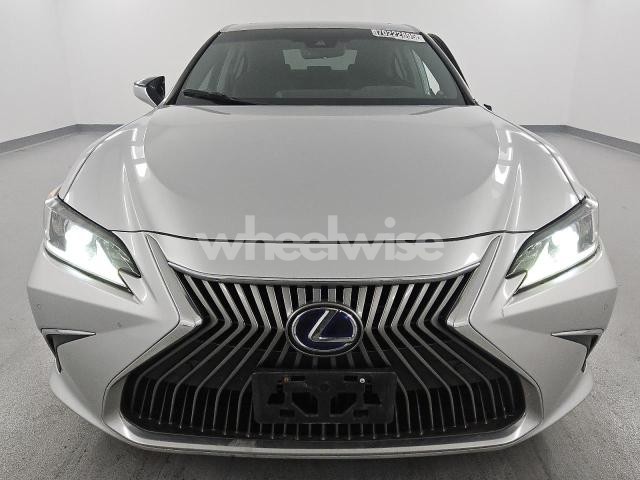 Photo 3 of 2020 LEXUS ES 300H (VIN 58AD21B12LU008920)