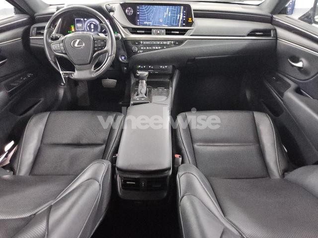 Photo 7 of 2020 LEXUS ES 300H (VIN 58AD21B12LU008920)