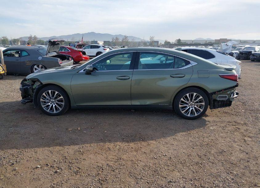 Photo 15 of 2020 Lexus Es 300H (VIN 58AD21B19LU010048)