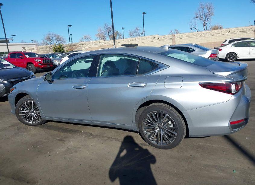 Photo 15 of 2023 Lexus Es 300H (VIN 58ADA1C10PU033581)