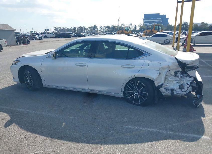 Photo 15 of 2024 Lexus Es 300H (VIN 58ADA1C12RU050692)