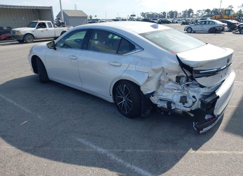 Photo 3 of 2024 Lexus Es 300H (VIN 58ADA1C12RU050692)
