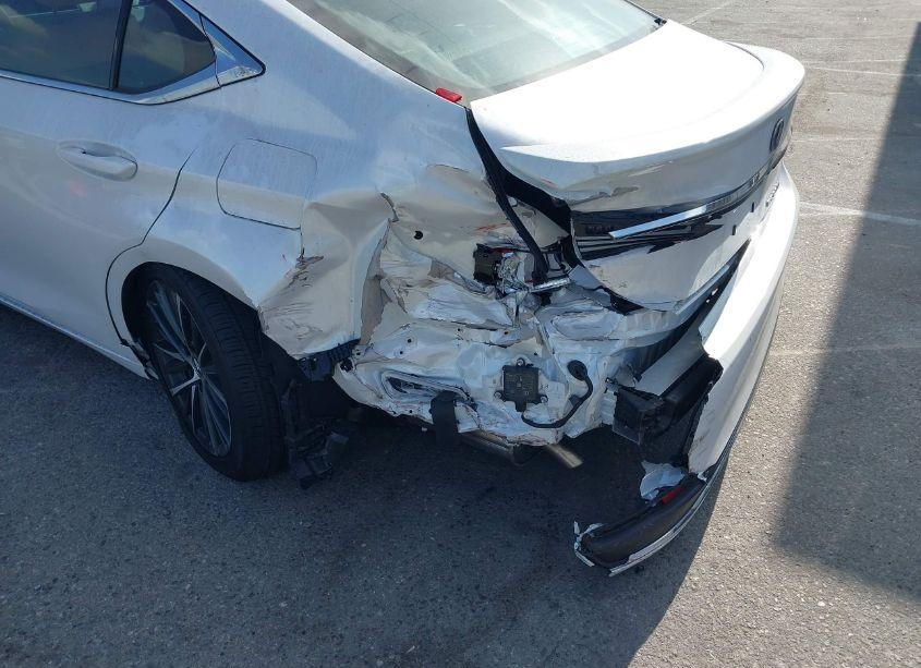 Photo 6 of 2024 Lexus Es 300H (VIN 58ADA1C12RU050692)