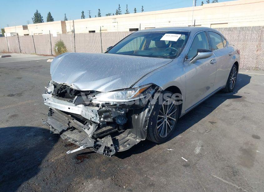 Photo 2 of 2024 Lexus Es 300H (VIN 58ADA1C15RU041470)