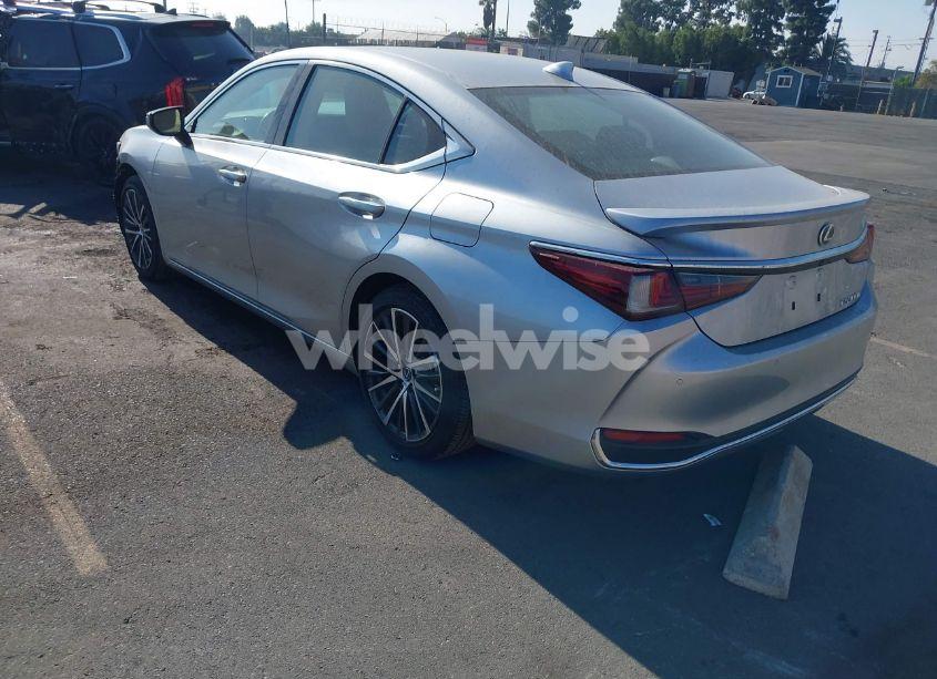 Photo 3 of 2024 Lexus Es 300H (VIN 58ADA1C15RU041470)