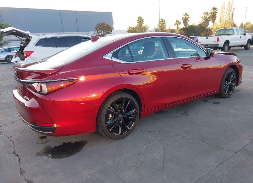 Photo 4 of 2024 Lexus Es 300H F SPORT DESIGN (VIN 58ADA1C15RU050606)