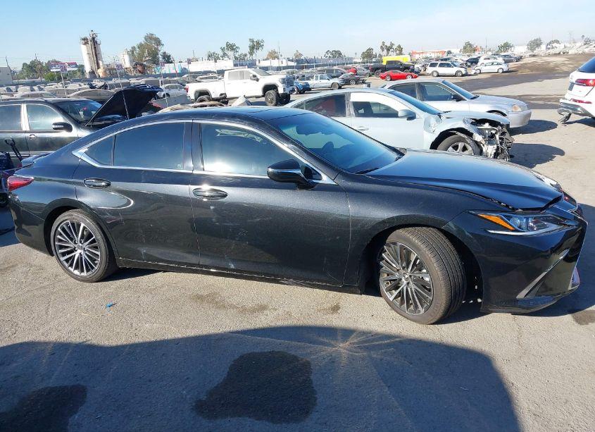 Photo 13 of 2024 Lexus Es 300H (VIN 58ADA1C16RU043485)