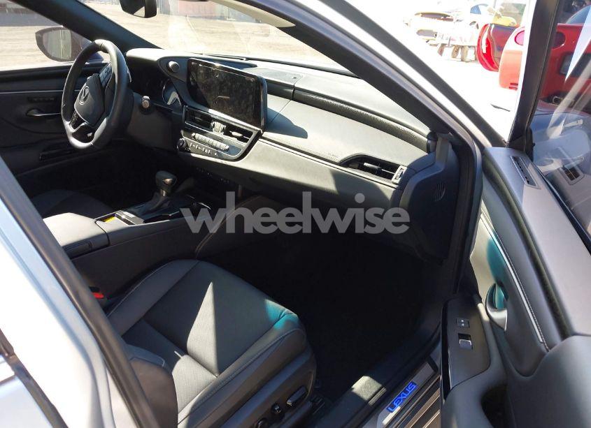 Photo 5 of 2024 Lexus Es 300H (VIN 58ADA1C17RU053992)