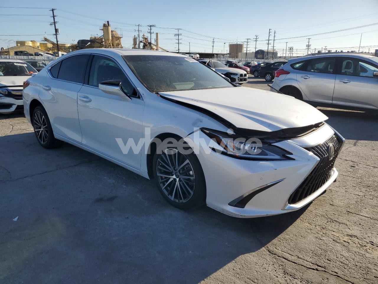 Photo 4 of 2025 LEXUS ES 300H BASE (VIN 58ADA1C18SU070967)