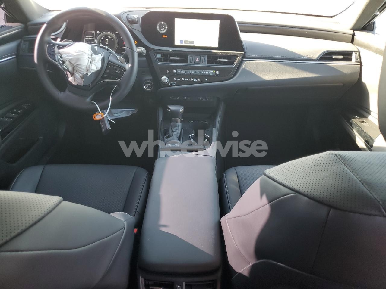 Photo 8 of 2025 LEXUS ES 300H BASE (VIN 58ADA1C18SU070967)