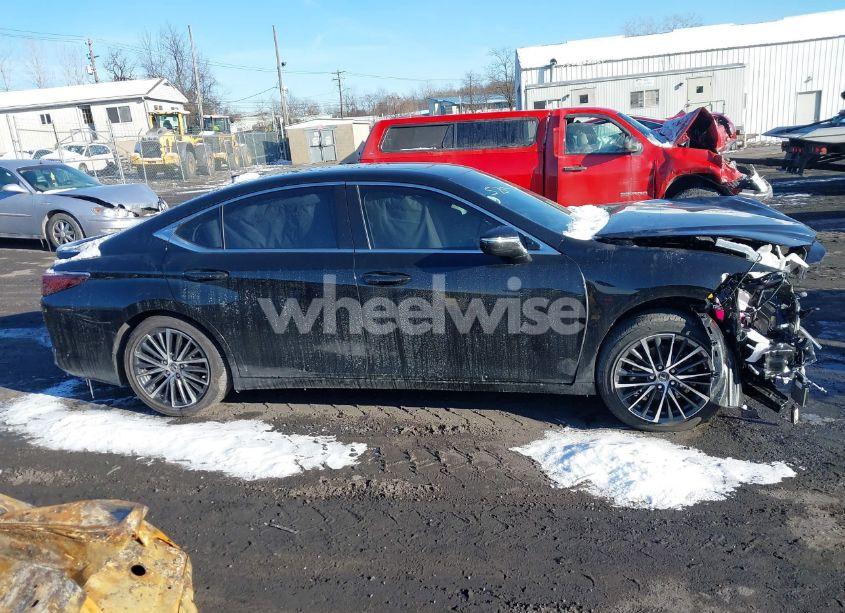 Photo 13 of 2024 Lexus Es 300H (VIN 58ADA1C19RU042041)